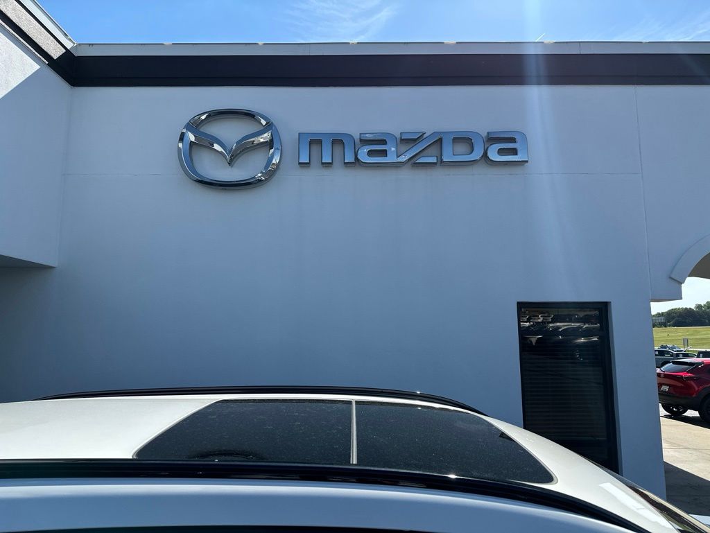 2026 Mazda CX-70 Premium Package - Photo 11