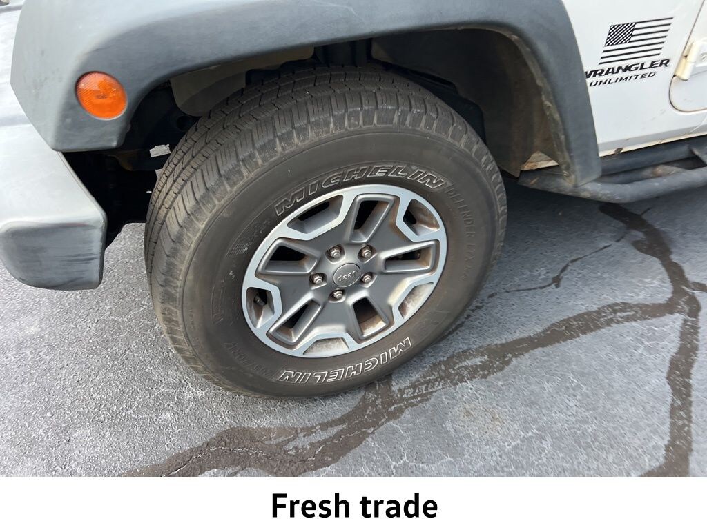 Used 2013 Jeep Wrangler Unlimited Rubicon SUV