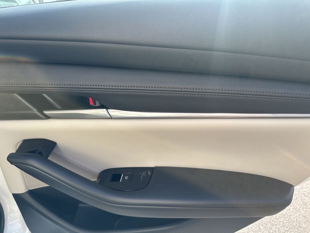 2026 Mazda Mazda3 Preferred - Photo 13