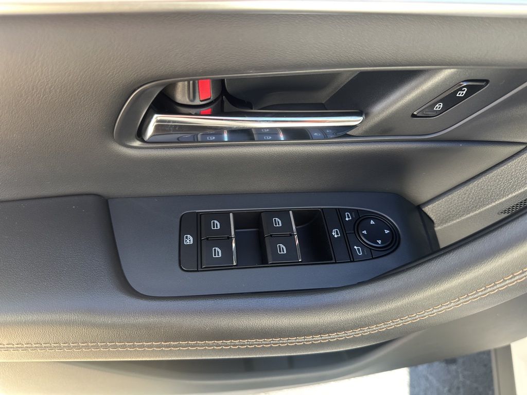 2026 Mazda CX-90 Premium Package - Photo 35