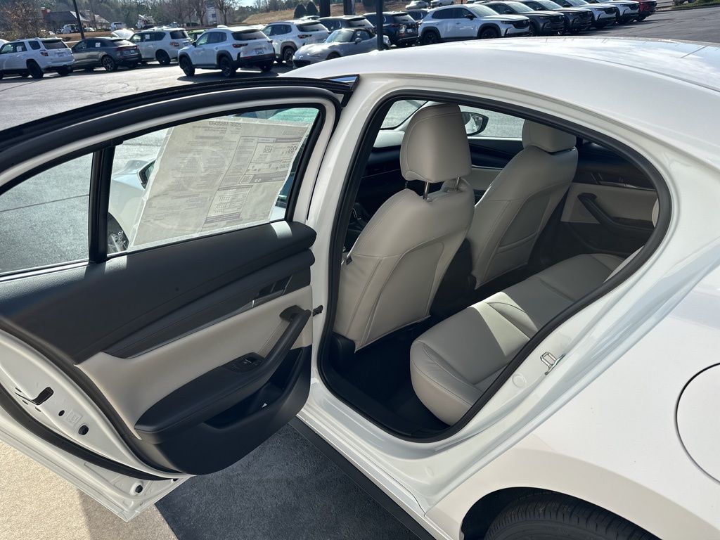 2026 Mazda Mazda3 Preferred - Photo 18