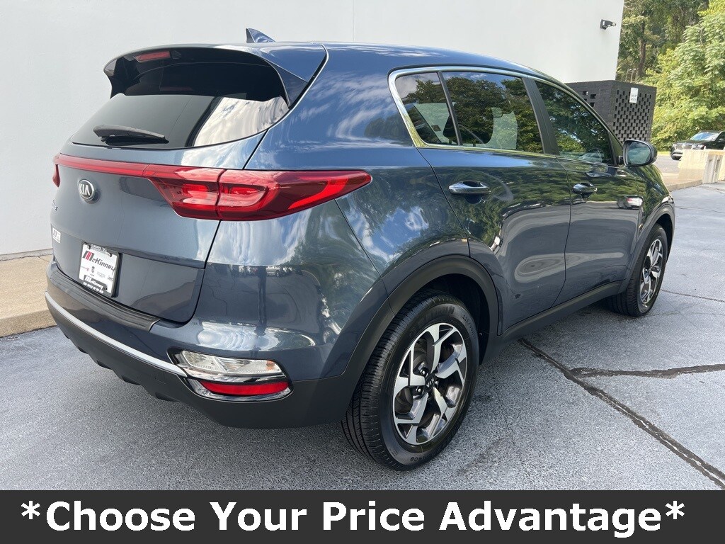 2022 Kia Sportage LX photo 3