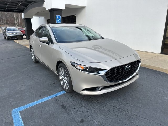 2026 Mazda Mazda3 Preferred's photo