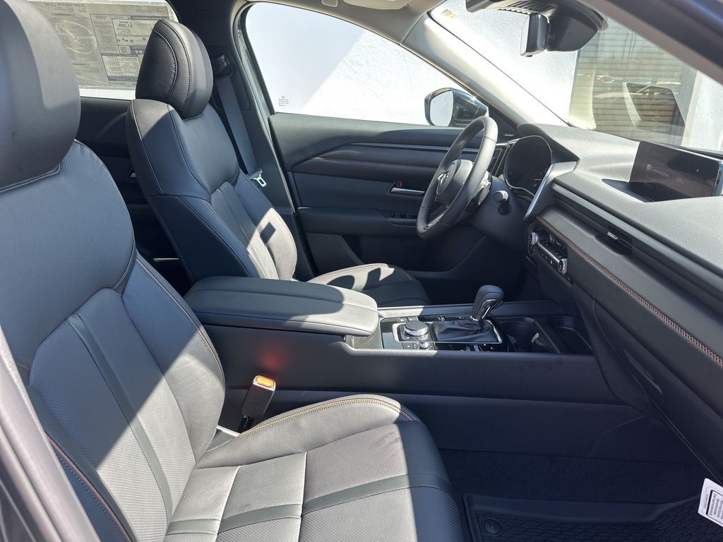2026 Mazda CX-50 Turbo - Photo 16
