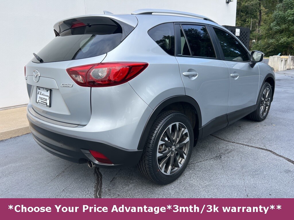 2016 Mazda CX-5 Grand Touring photo 2