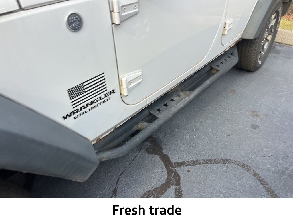 Used 2013 Jeep Wrangler Unlimited Rubicon SUV