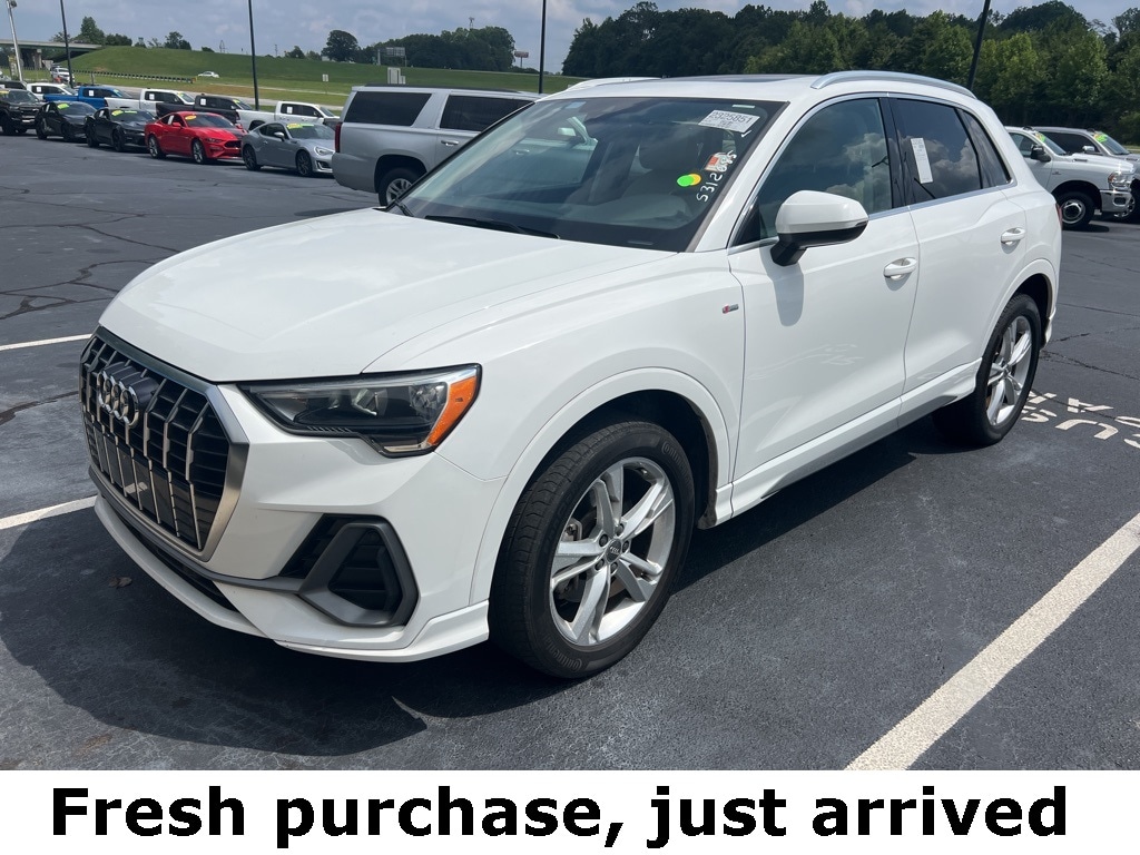 2020 Audi Q3 quattro S line Premium 45 TFSI