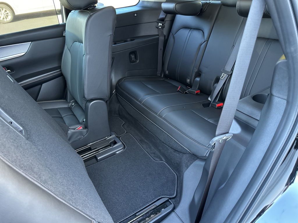 2026 Mazda CX-90 Preferred Package - Photo 25