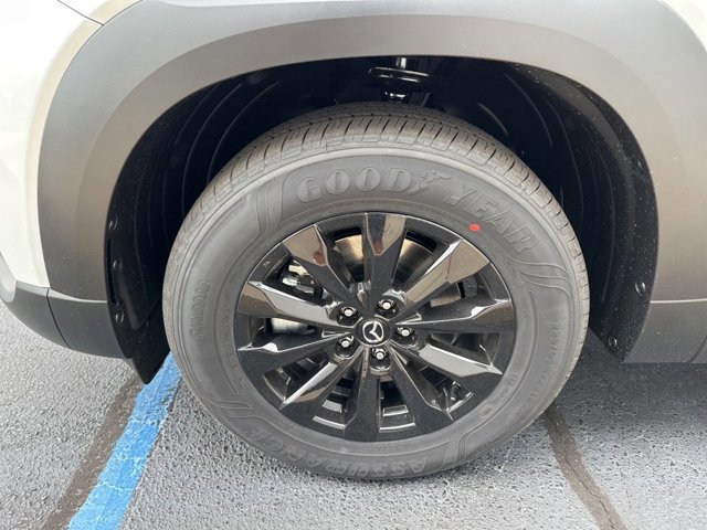 2025 Mazda CX-50 2.5 S Preferred photo 4