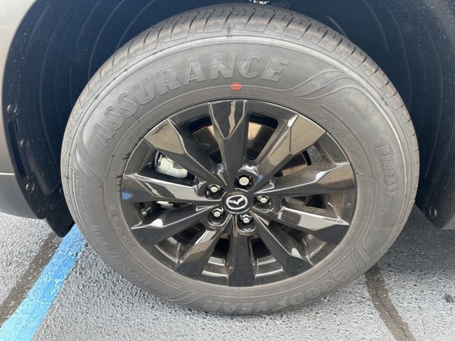 2025 Mazda CX-50 2.5 Select photo 4