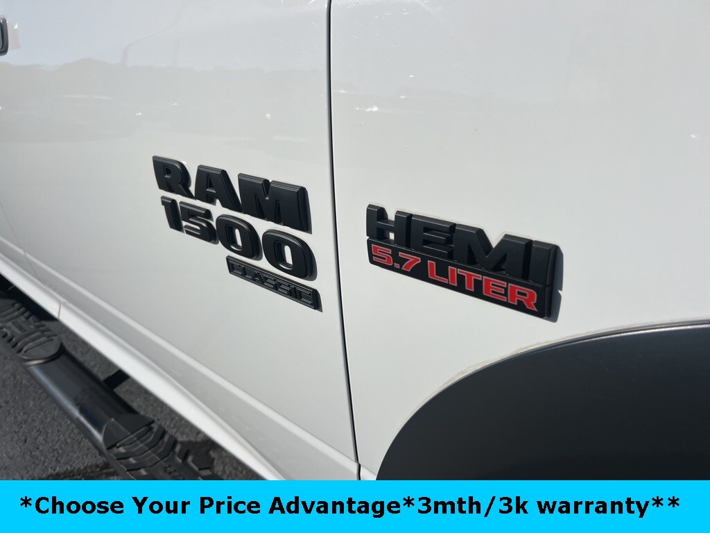 2019 Ram 1500 Classic Warlock photo 2