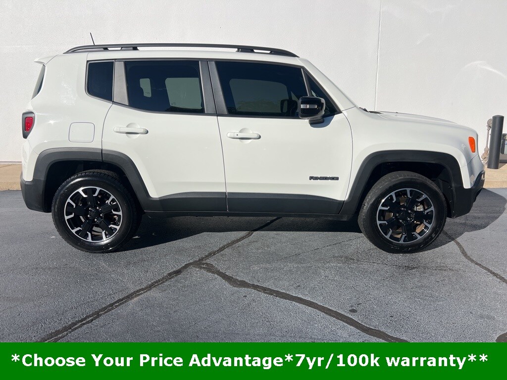 2023 Jeep Renegade Latitude photo 2