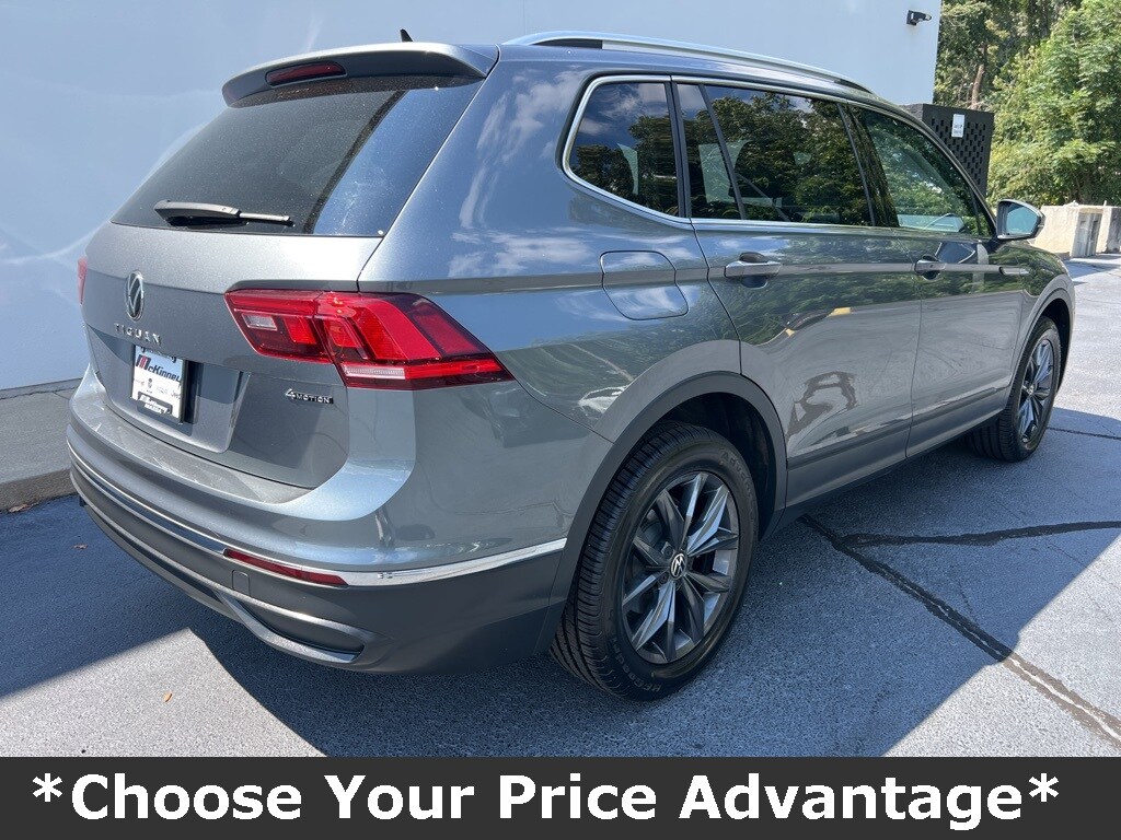 2023 Volkswagen Tiguan SE photo 3