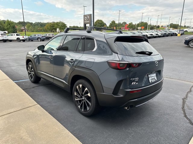 2025 Mazda CX-50 Premium Plus photo 2
