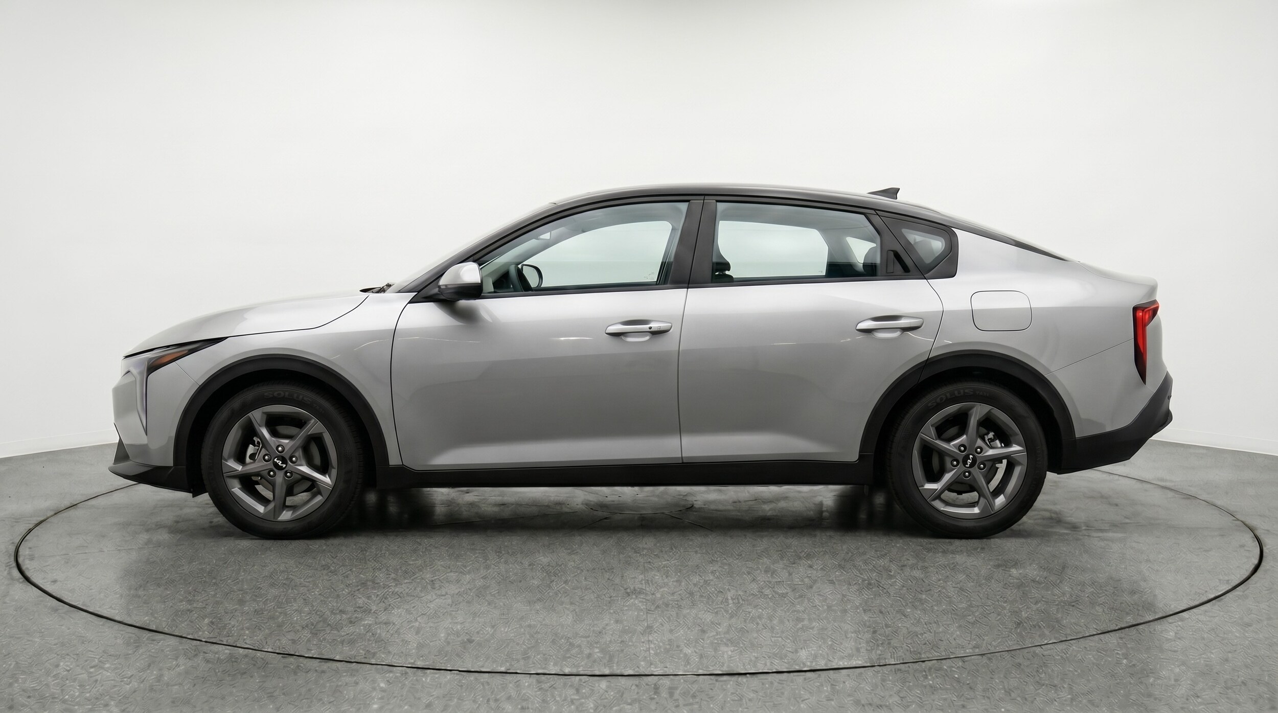 Thumbnail: 2025 Kia K4 - 4