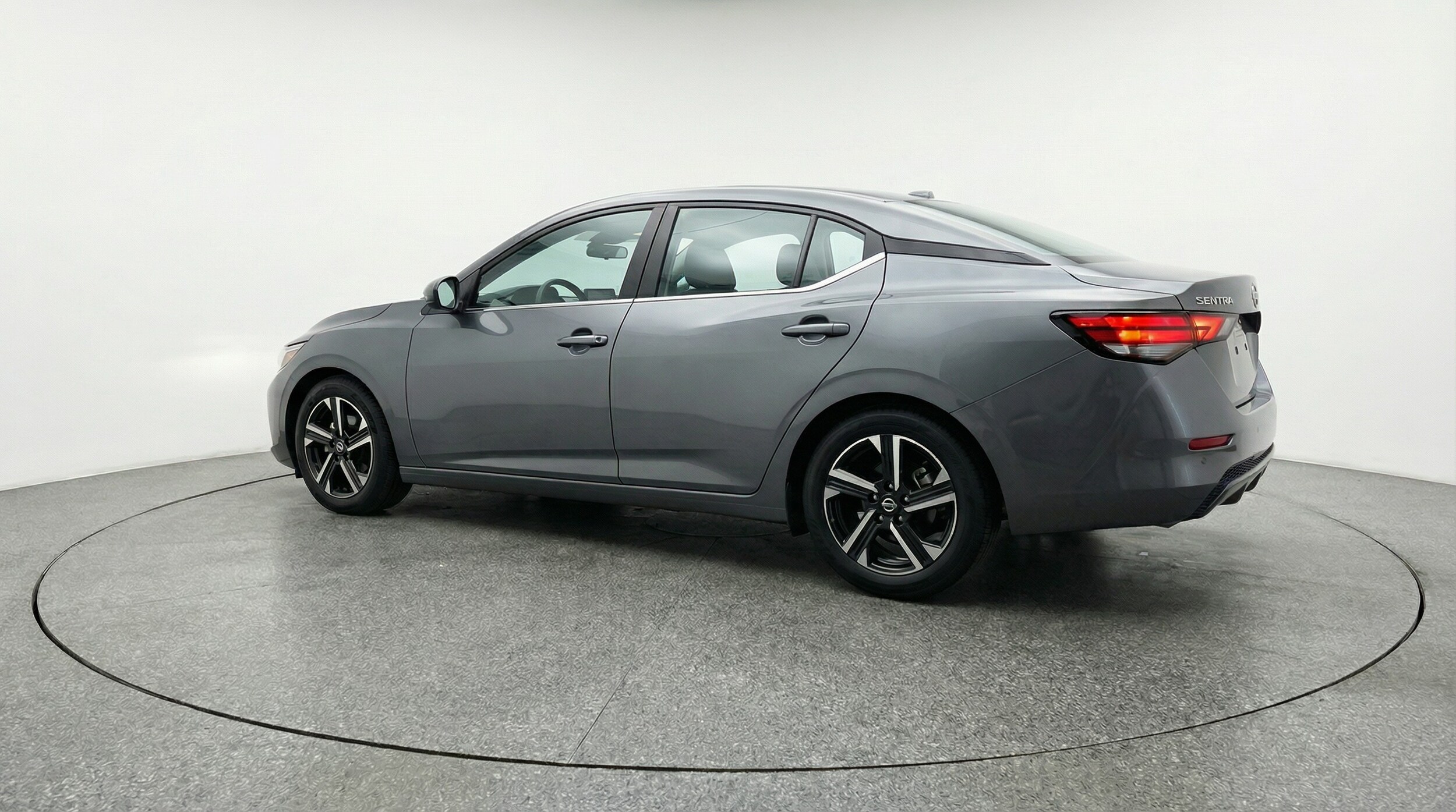 Thumbnail: 2025 Nissan Sentra - 5