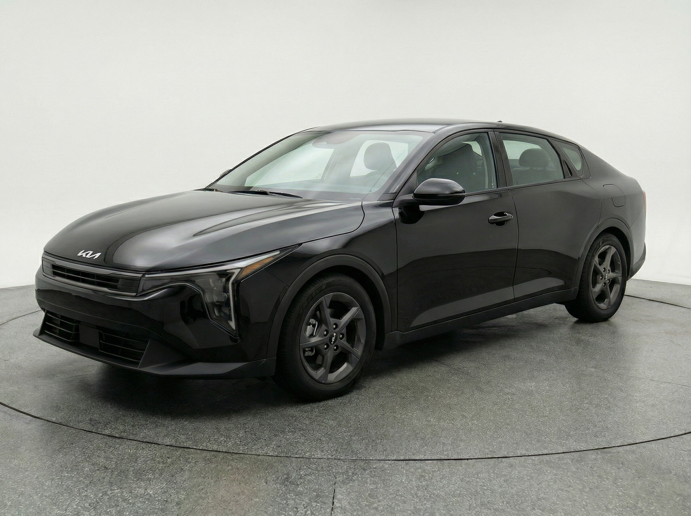 Thumbnail: 2025 Kia K4 - 3
