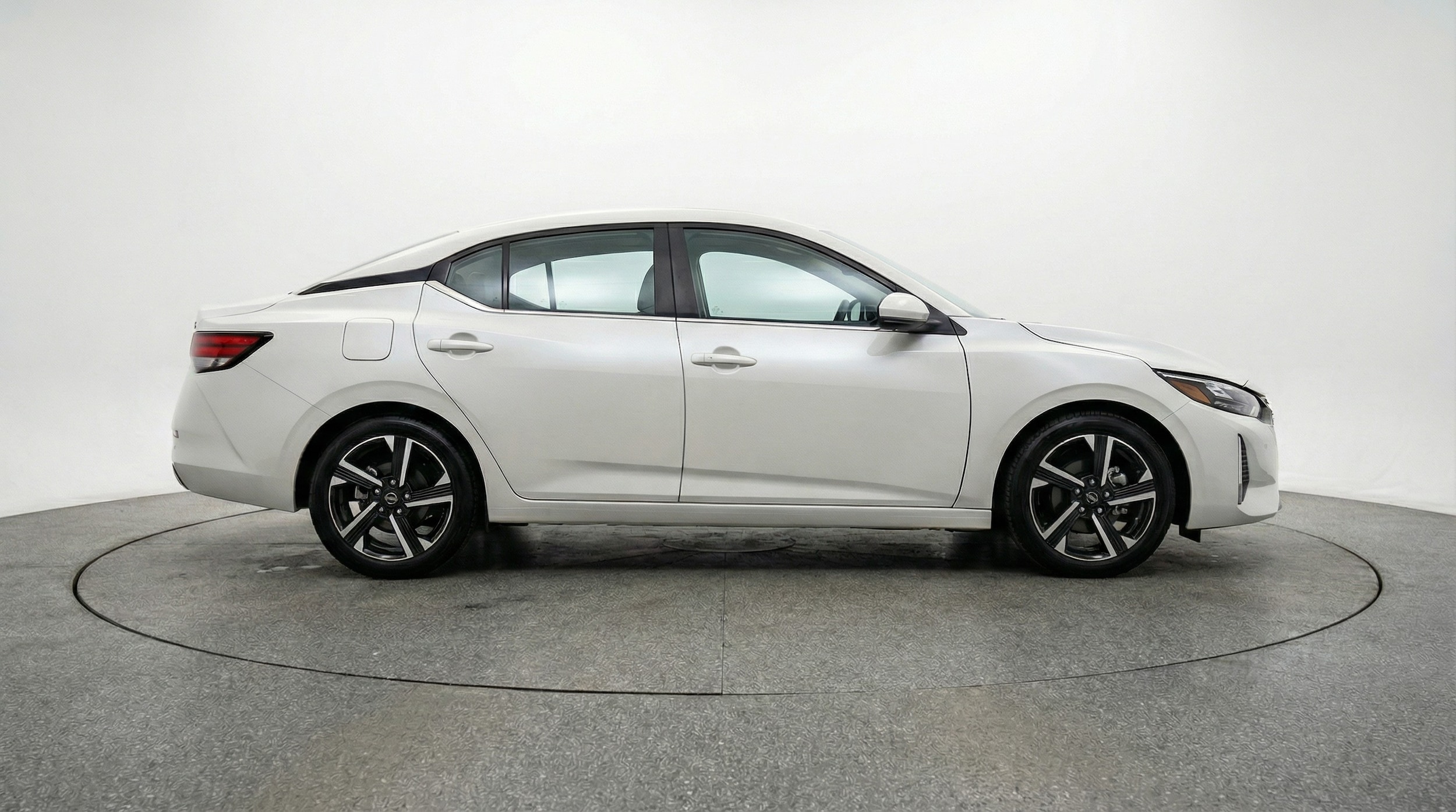 Thumbnail: 2025 Nissan Sentra - 8