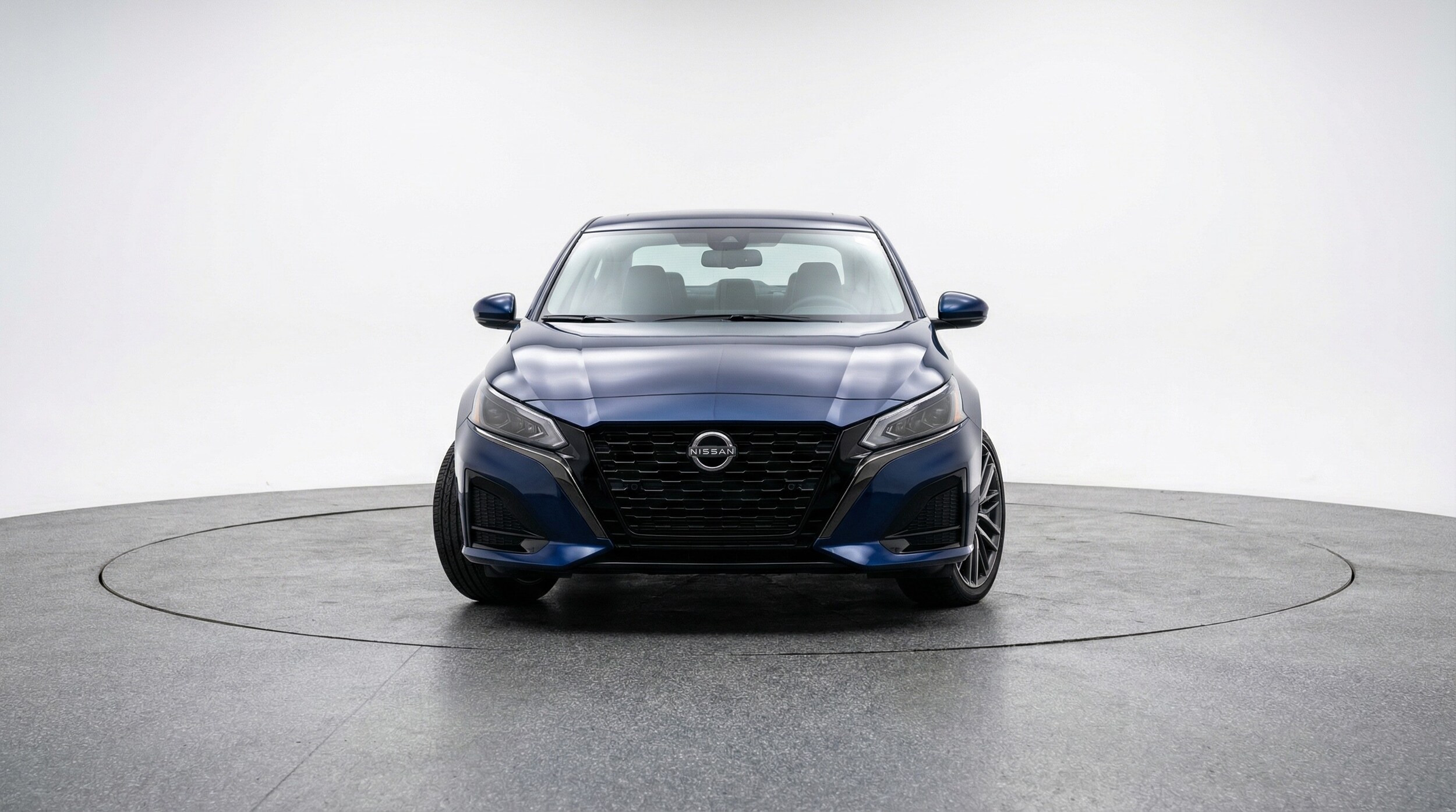 Thumbnail: 2025 Nissan Altima - 2