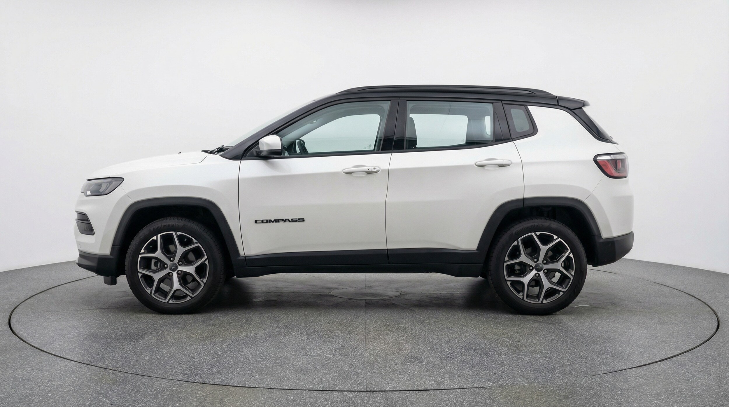 Thumbnail: 2025 Jeep Compass - 4