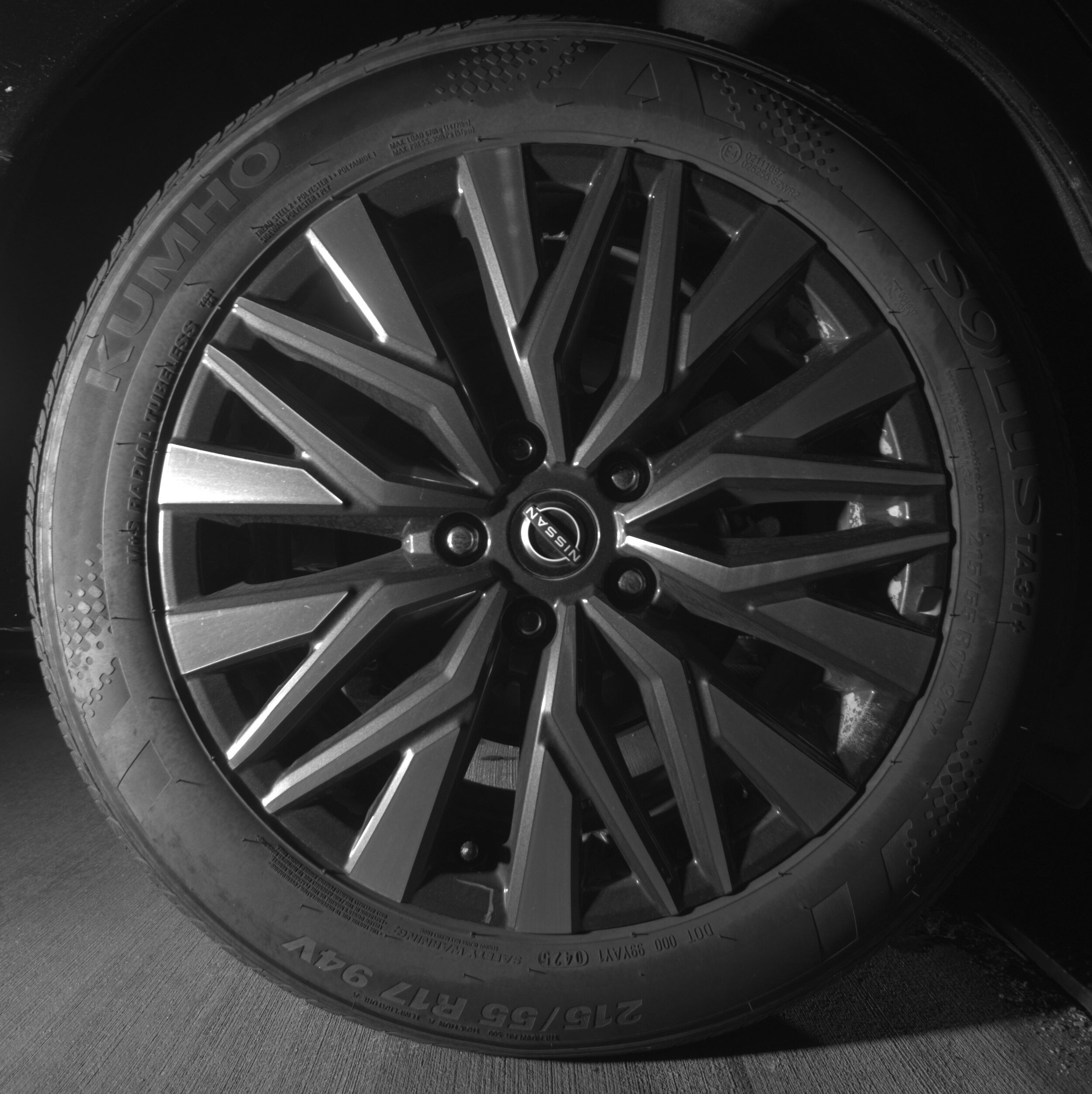 Thumbnail: 2025 Nissan Altima - 12