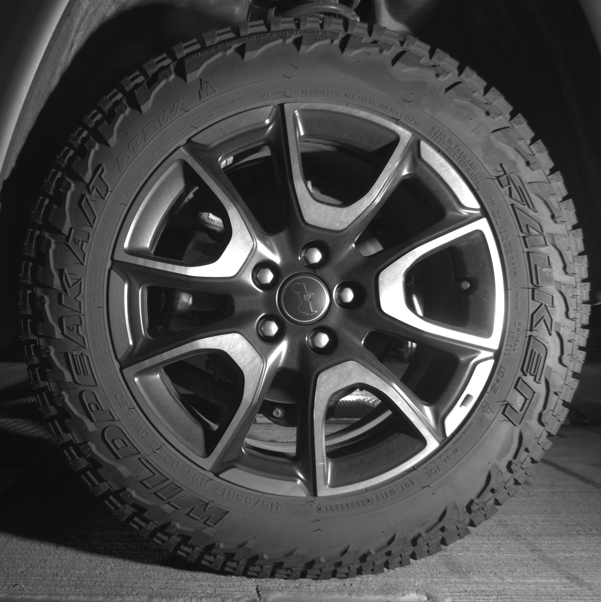 Thumbnail: 2025 Jeep Compass - 14