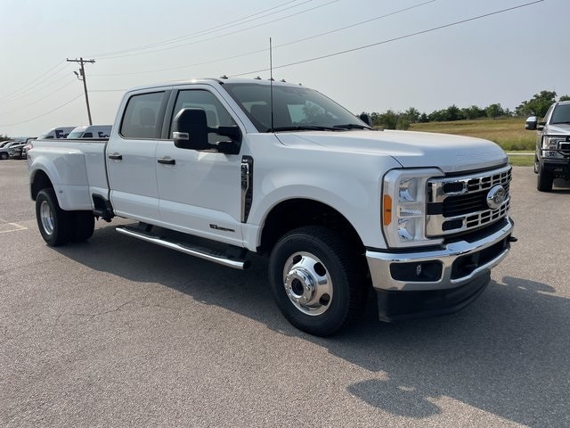 Used 2023 Ford F-350 Super Duty XLT with VIN 1FT8W3DT7PED53081 for sale in Clinton, OK