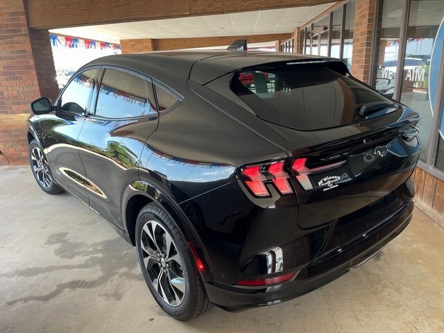 2023 Ford Mustang Mach-E Premium photo 4