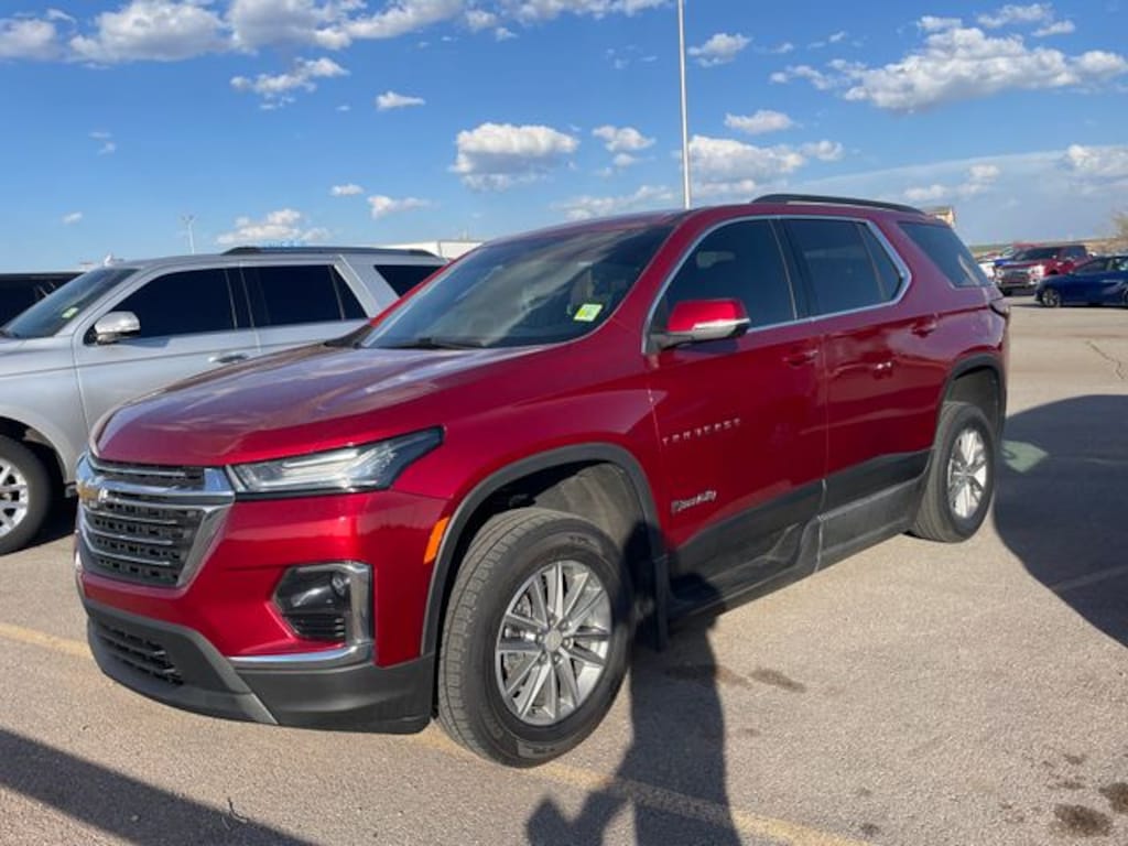 Used 2022 Chevrolet Traverse LT Cloth w/1LT SUV
