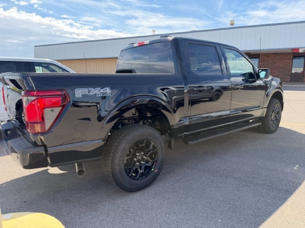 New 2026 Ford F-150 XLT Truck SuperCrew Cab