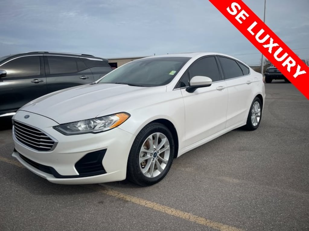 Used 2019 Ford Fusion SE Sedan
