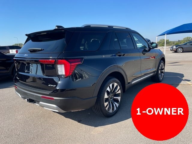 2025 Ford Explorer Platinum photo 4