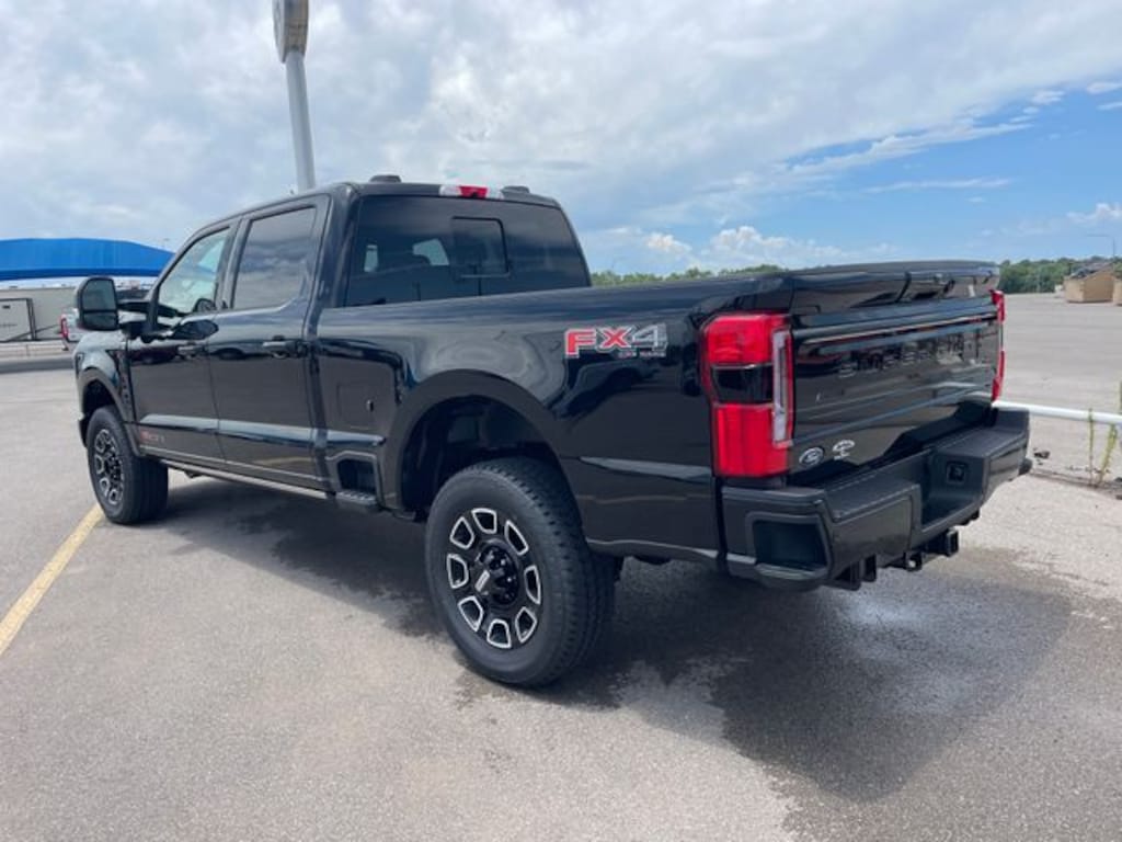 New 2026 Ford F-250 Truck Crew Cab