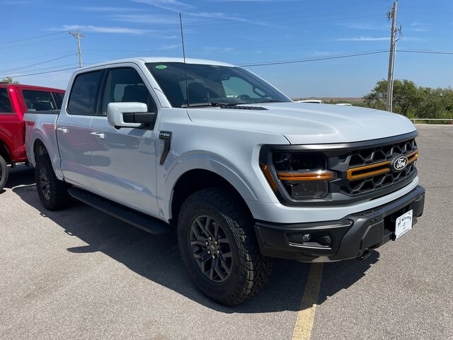 2025 Ford F-150 Tremor photo 2