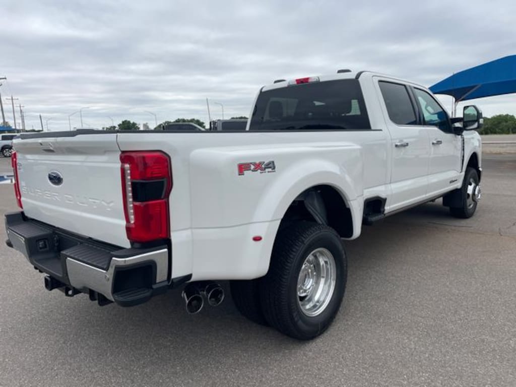 New 2026 Ford F-350 Truck Crew Cab