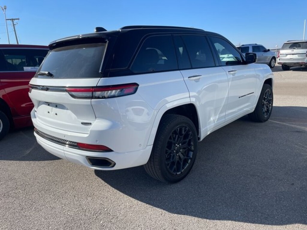 Used 2025 Jeep Grand Cherokee Summit SUV