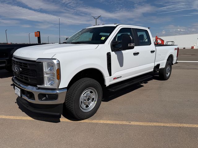 New 2027 Ford F-350 Truck Crew Cab