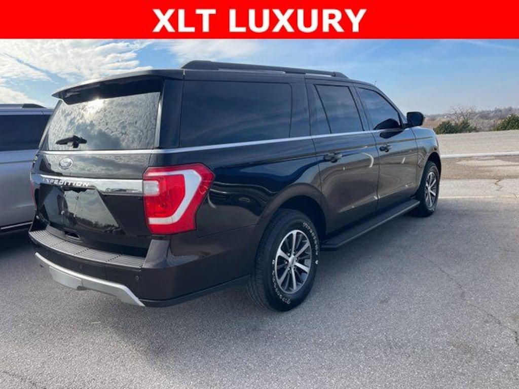 Used 2021 Ford Expedition Max XLT SUV