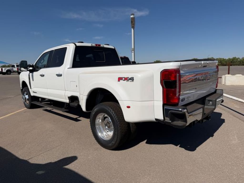 New 2026 Ford F-350 Truck Crew Cab