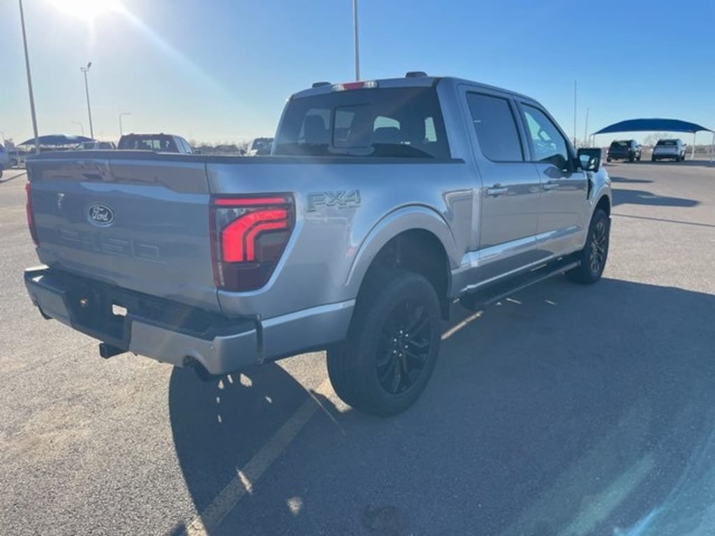 New 2025 Ford F-150 Lariat Truck SuperCrew Cab
