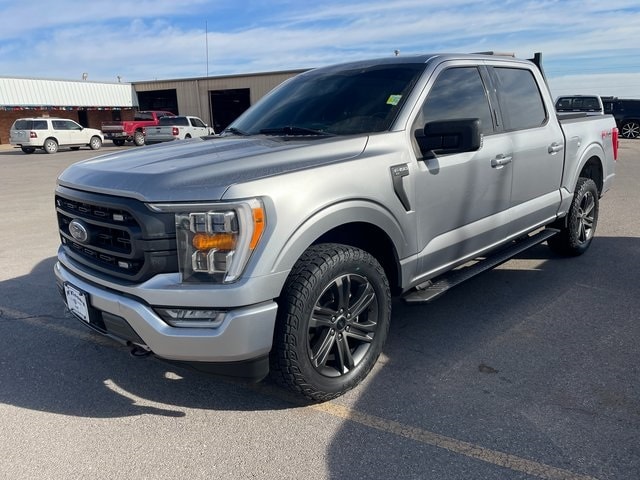 2021 Ford F-150 XLT's photo