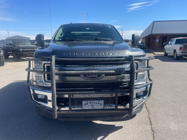 Used 2019 Ford F-350 Super Duty XLT with VIN 1FT8X3BT1KEE21397 for sale in Clinton, OK