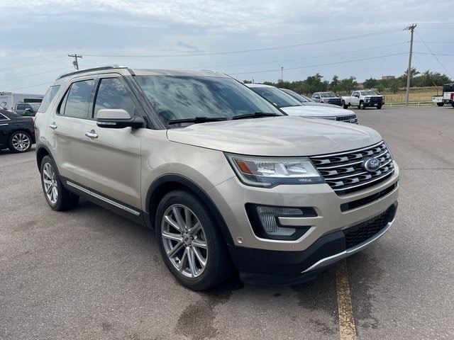 Used 2017 Ford Explorer Limited with VIN 1FM5K7F82HGB52558 for sale in Clinton, OK