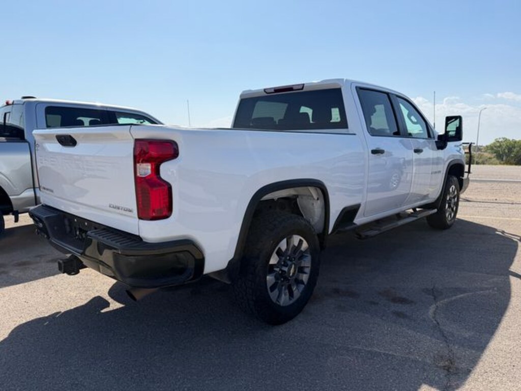 Used 2024 Chevrolet Silverado 2500 HD Custom Truck Crew Cab