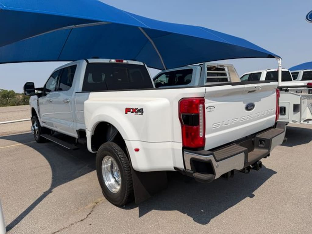 New 2026 Ford F-350 Truck Crew Cab