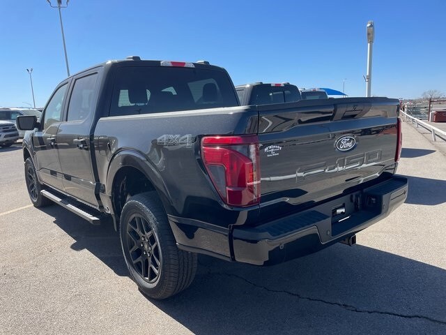 2025 Ford F-150 STX photo 4