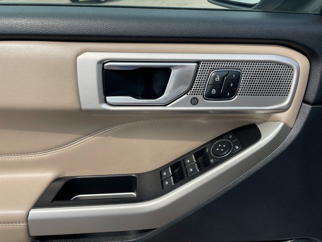 2021 Ford Explorer Limited - Photo 11