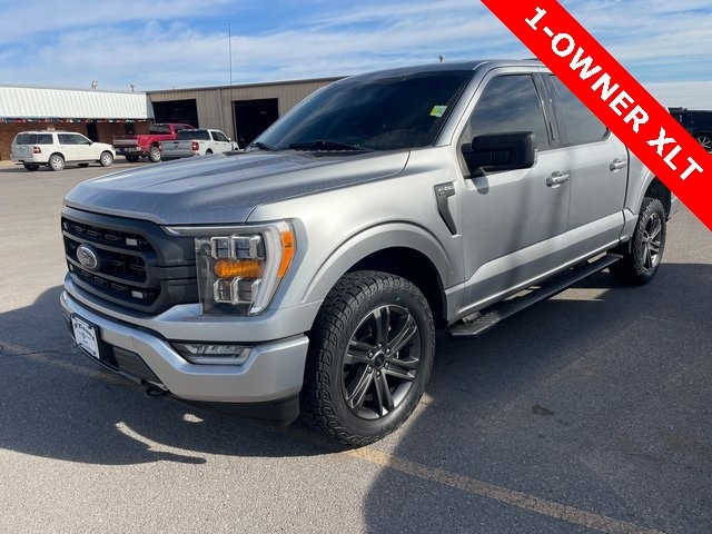 2021 Ford F-150 XLT's photo