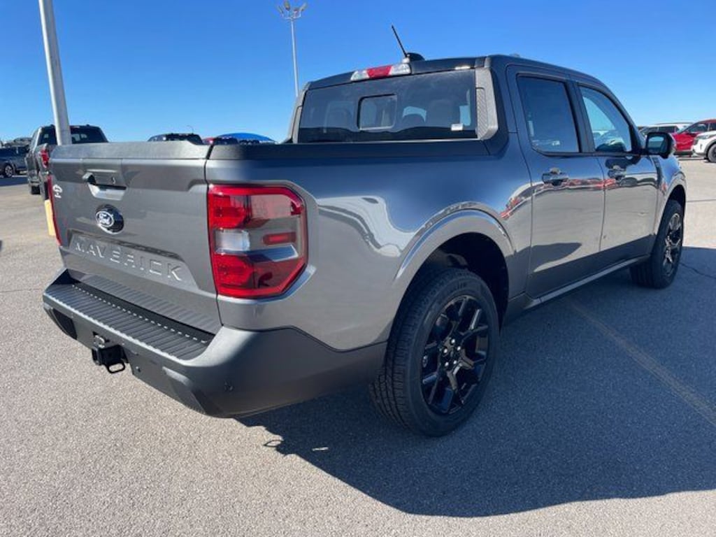 New 2026 Ford Maverick Lariat Truck SuperCrew