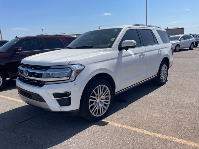 2023 Ford Expedition Limited's photo